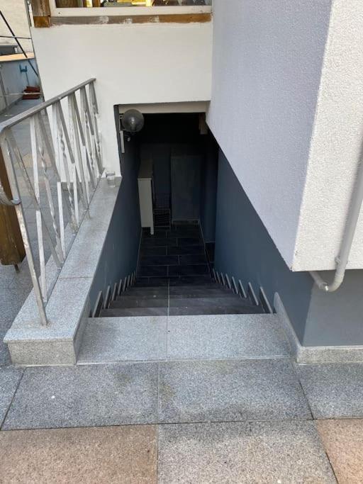 Gaestewohnung In 金茨堡 外观 照片
